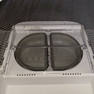 Sure Automatic Pet Feeder with Hub